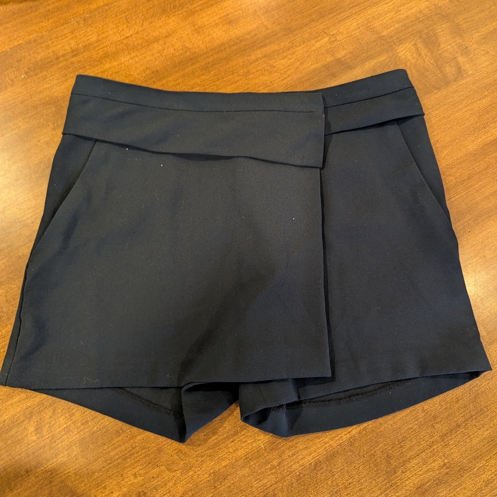 Banana Republic‎ Black Skorts with Wide Waistband